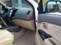 2012 Toyota Fortuner G 4x2 Diesel Manual 220k worth of accesories-5