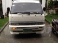 SELLING Nissan Urvan 18 seaters van diesel 1998-5