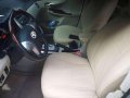 Toyota Corolla Altis 2011 1.6V Top of the Line-4