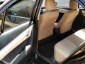 Toyota Corolla Altis 1.6 V 2016 model Automatic Transmission-7