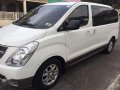 2009 Hyundai Grand Starex Gold top of the line -10