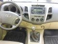 Toyota Hlilux 4x3 G 2009 for sale-7