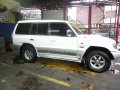 SELLING MITSUBISHI Pajero fieldmaster 2003-1