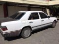 1988 MERCEDES BENZ W124 300 Diesel Matic with extra parts-1