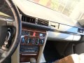 1988 MERCEDES BENZ W124 300 Diesel Matic with extra parts-3