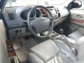 Toyota Fortuner 2009 G AT for sale-4