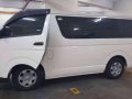 2017 Toyota Hiace Commuter Diesel for sale -6