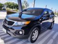 Kia Sorento Manual 2012 (Gas) --- 490K Negotiable-1