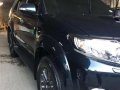 TOYOTA Fortuner V emerald green 2015 top of the line black edition-0