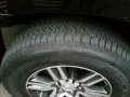 TOYOTA Fortuner G AT 2015 model smells new good as new-8