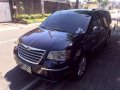 2011 series Chrysler Town and Country Crd Diesel-8