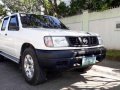 2012 Nissan Frontier Price: NEG M/T White-0