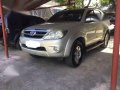 SELLING 2007 TOYOTA Fortuner diesel automatic-0