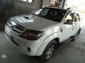 Toyota Fortuner V 4x4 Model 2005 Acquired 2006-0