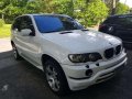 For sale Bmw X5 2000 model 4.4L top of the line-8