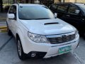 For sale 2009 SUBARU Forester XT Pearl white-3