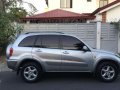 Toyota RAV4 2001 18 seater Manual Transmission-0