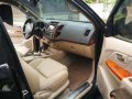 2011 Toyota Fortuner G GAS automatic 1st owned top condition -0