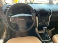 Isuzu Dmax 2014 model AT ash beige-7