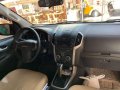 Isuzu Dmax 2014 model AT ash beige-5