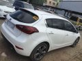 2016 Kia Forte EX Hatchback 20 6 Speed AT Top if the Line Like New-5