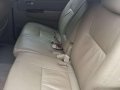 2011 Toyota Fortuner G GAS automatic 1st owned top condition -1