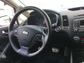 2016 Kia Forte EX Hatchback 20 6 Speed AT Top if the Line Like New-3