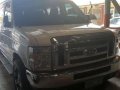 2010 Ford E150 All power 3 rows captain seats-1