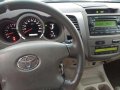 TOYOTA Fortuner G 2005mdl. automatic trans.-4