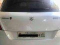 Suzuki Swift 2017 Automatic Pearl White-1