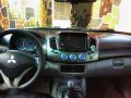 2006 Mitsubishi Strada Triton 2.5 MT 4x4 for sale-2