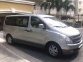 2009 Hyundai Starex Vgt GOLD AT for sale-3