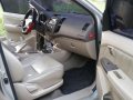 Toyota Fortuner V 4x4 2007 Top of the Line-6