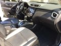 2016 Nissan X-Trail 4x4 Automatic Transmission Top of the line-2