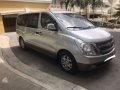 2009 Hyundai Starex Vgt GOLD AT for sale-6