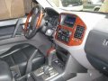 Mitsubishi Pajero 2004 AT for sale-6
