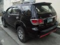 Toyota Fortuner V 4x4 (top of the line)-3