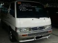 Nissan Urvan 2015 for sale-7