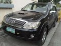 Toyota Fortuner V 4x4 (top of the line)-2