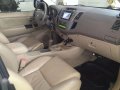 Toyota Fortuner G 2007 Matic Like New Condition -6