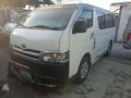 2010 Toyota Hiace commuter for sale -2