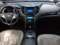 2013 Hyundai Santa Fe CRDI Automatic with 48tkms odometer-3