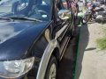 Mitsubishi Strada 4x4 top of the line 2010-1