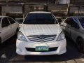 2009 Toyota Innova White - Automobilico SM City Bicutan-2