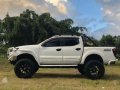 Nissan Navara 4x4 VL AT 2016 for sale -1