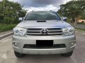 Toyota Fortuner V Series 2011 for sale -8