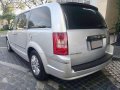 2008 Chrysler Town and Country Silver Automatic transmission-6