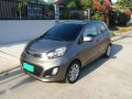 Kia Picanto top of the line automatic 2012 -1