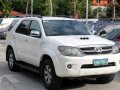 2006 Toyota Fortuner V for sale -0
