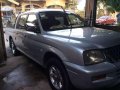 Mitsubishi Endeavor XT2, Diesel 4x2 manual transmission-1